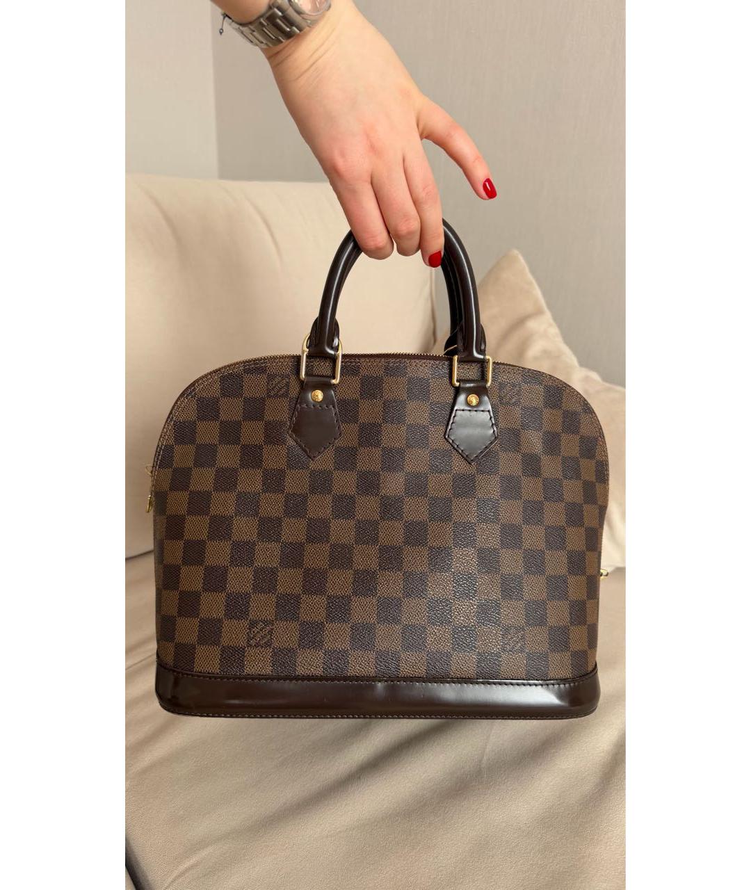 LOUIS VUITTON Коричневая сумка с короткими ручками из канвы, фото 7