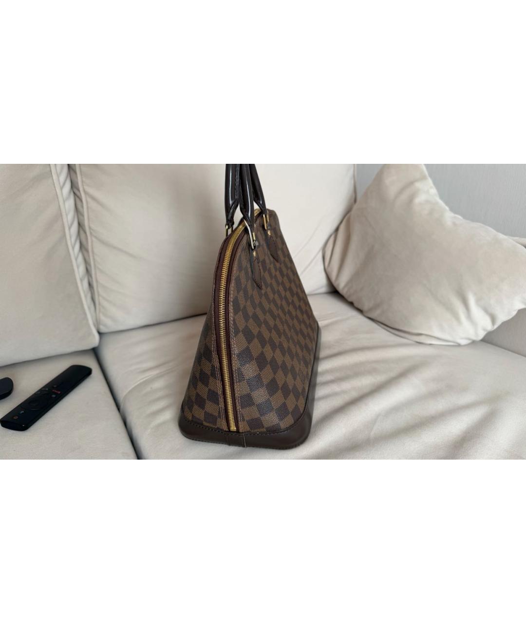 LOUIS VUITTON Коричневая сумка с короткими ручками из канвы, фото 2