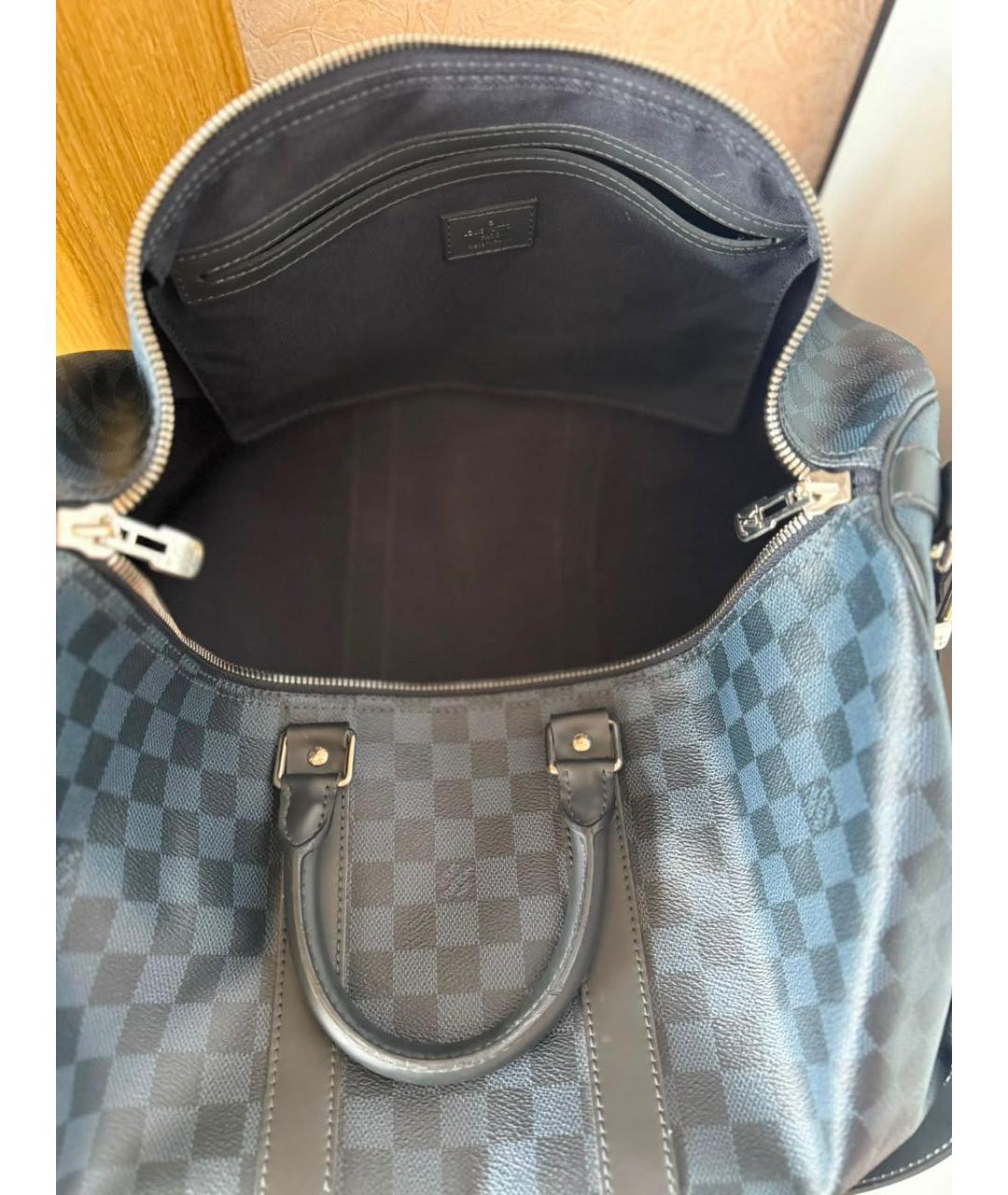 LOUIS VUITTON Антрацитовая дорожная/спортивная сумка из канвы, фото 4