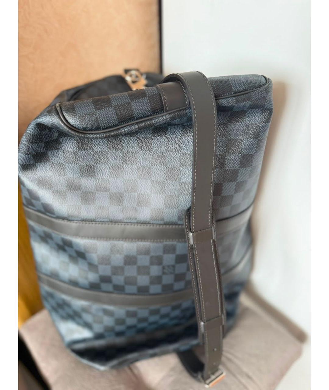 LOUIS VUITTON Антрацитовая дорожная/спортивная сумка из канвы, фото 8