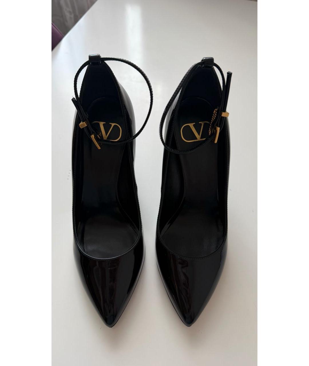 VALENTINO Черные туфли из лакированной кожи, фото 6