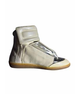 MAISON MARGIELA Высокие кроссовки / кеды