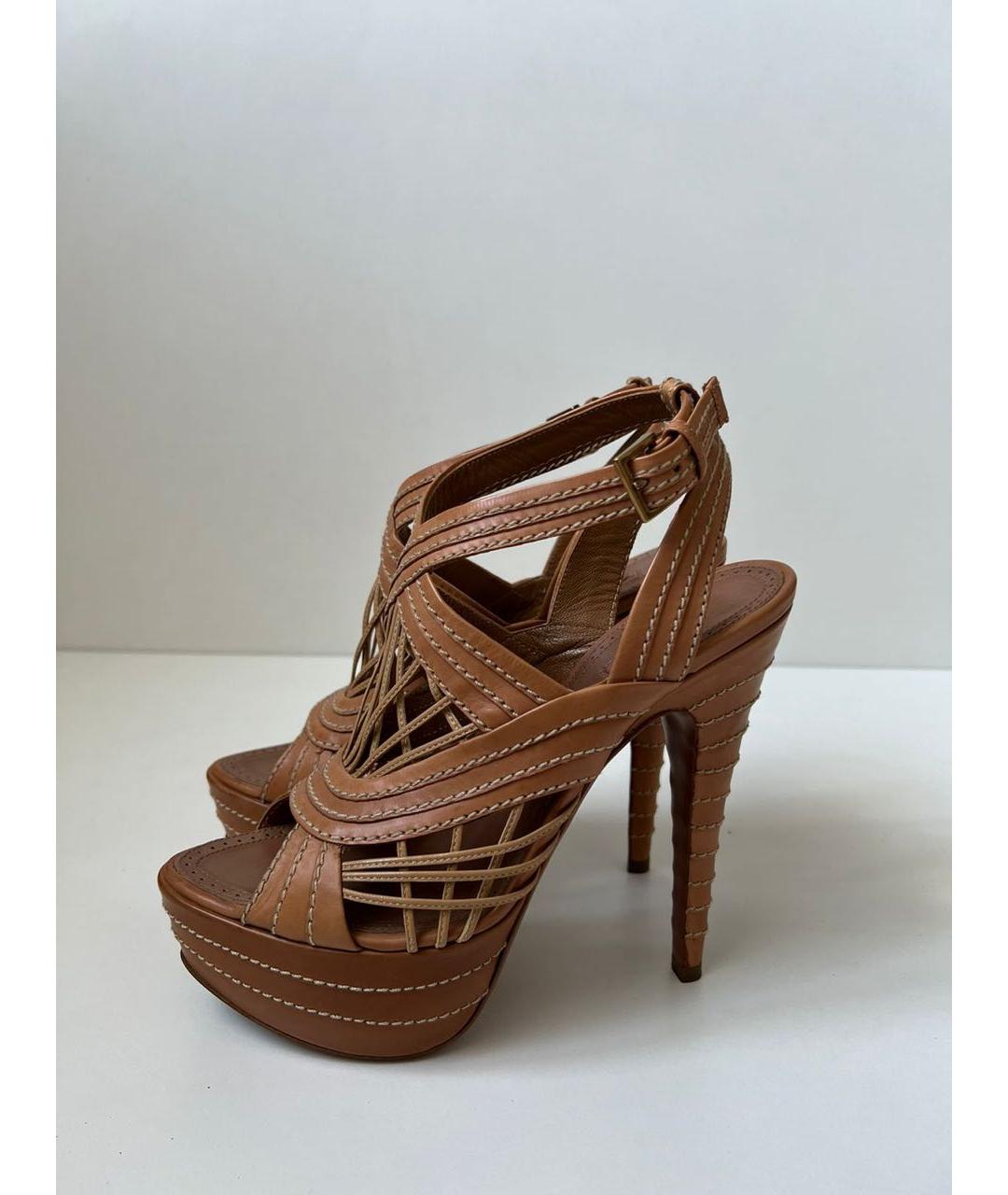 ALAIA Коричневые кожаные босоножки, фото 4