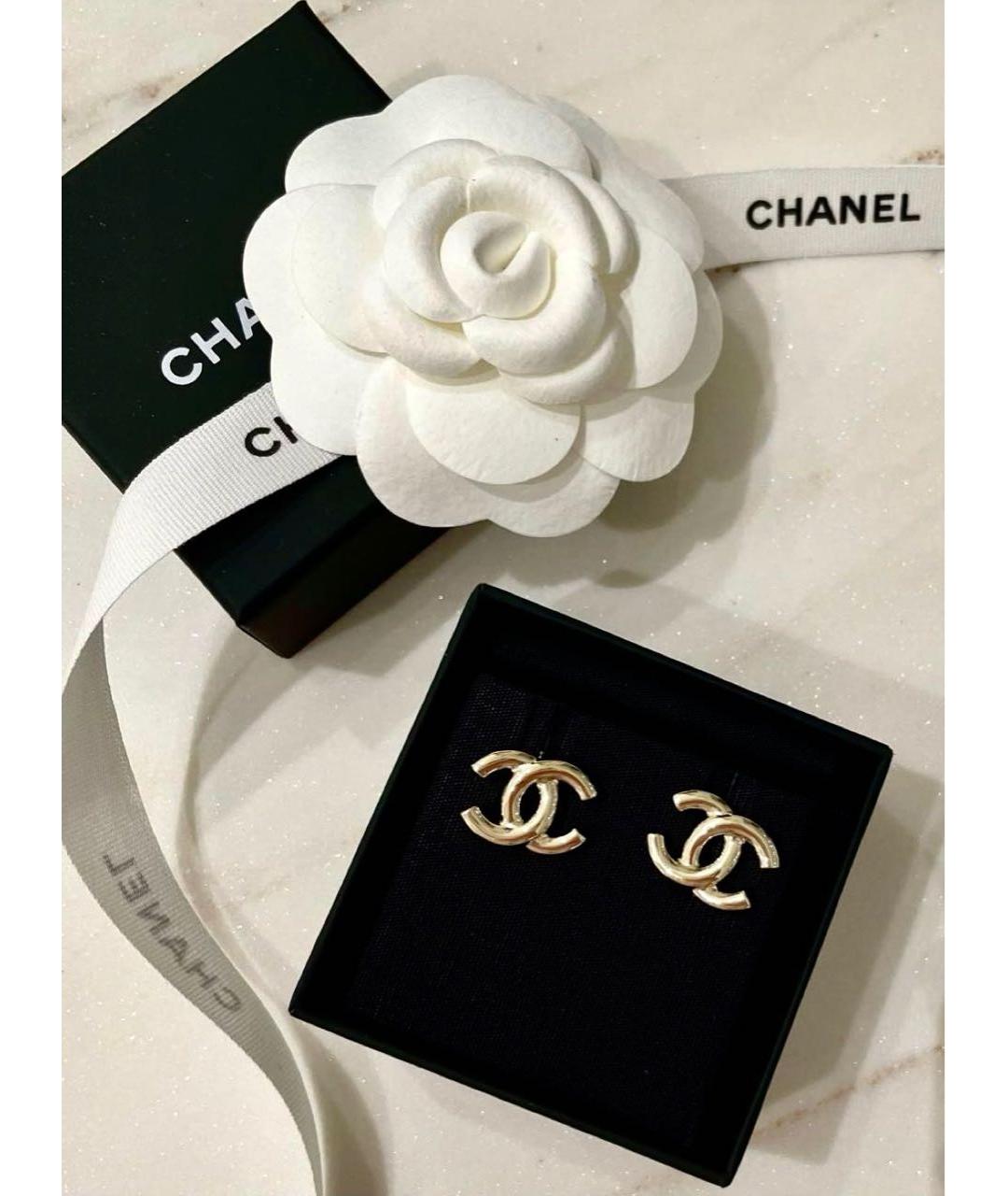 CHANEL Золотые металлические серьги, фото 6