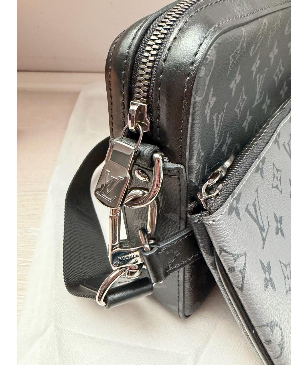 LOUIS VUITTON Черная сумка на плечо из канвы, фото 3