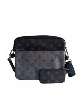LOUIS VUITTON Сумка на плечо