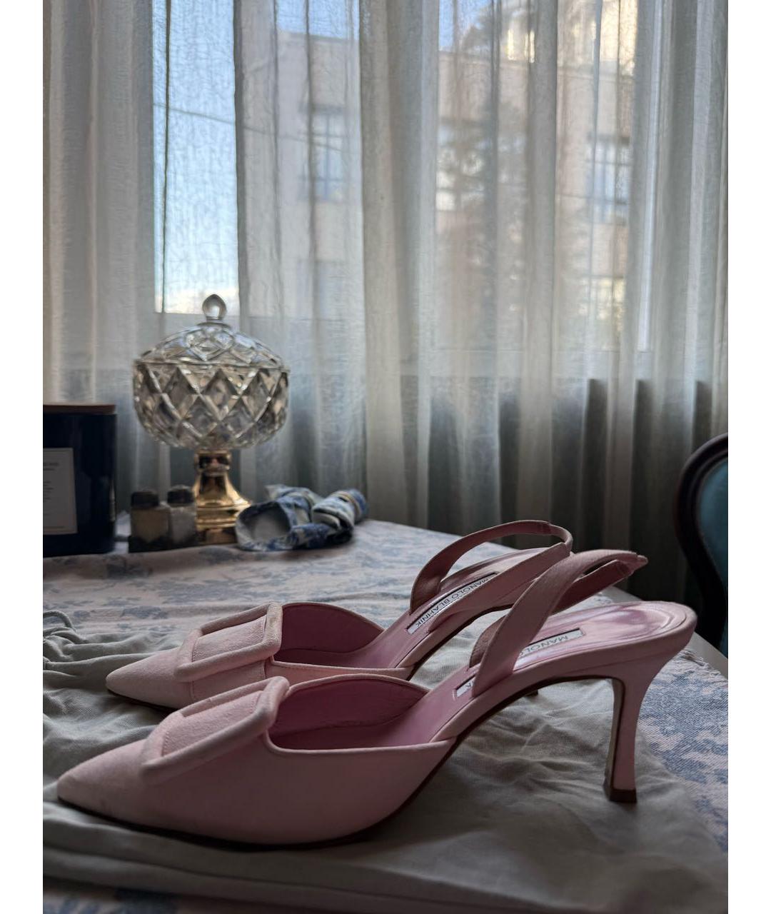 MANOLO BLAHNIK Розовые замшевые лодочки на низком каблуке, фото 6