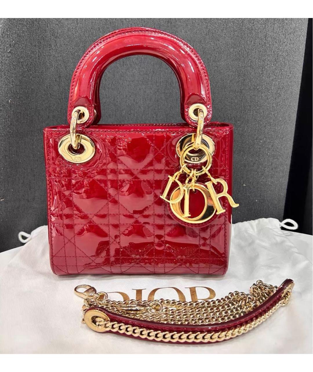 CHRISTIAN DIOR Красная сумка через плечо из лакированной кожи, фото 8