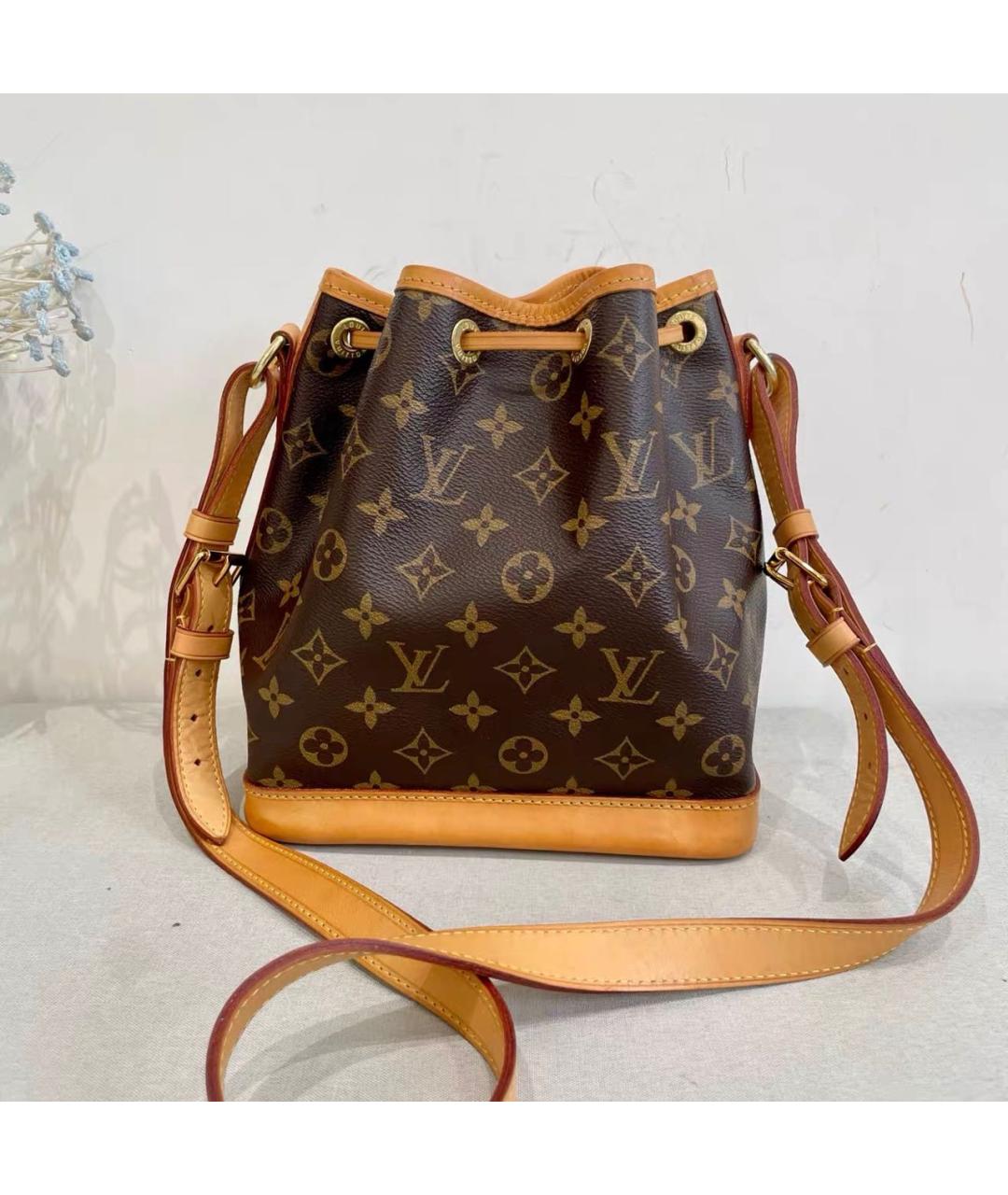 LOUIS VUITTON Коричневая кожаная сумка через плечо, фото 2