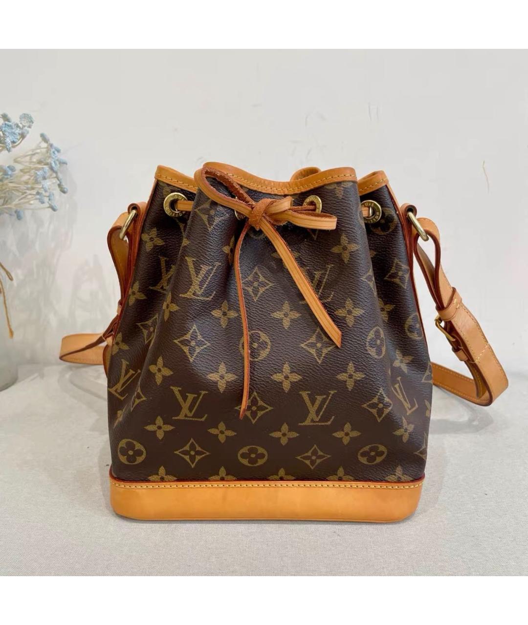 LOUIS VUITTON Коричневая кожаная сумка через плечо, фото 8