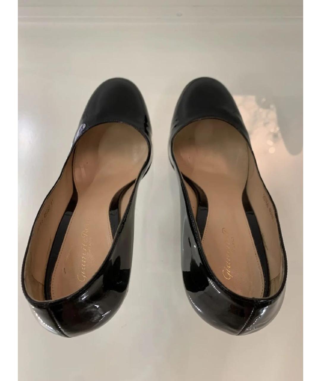 GIANVITO ROSSI Черные туфли из лакированной кожи, фото 3