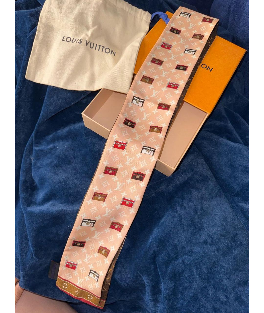 LOUIS VUITTON Коричневый шелковый платок, фото 4