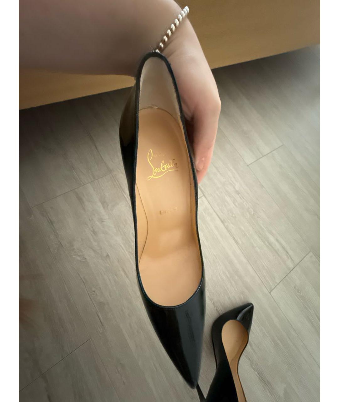 CHRISTIAN LOUBOUTIN Черные туфли из лакированной кожи, фото 5