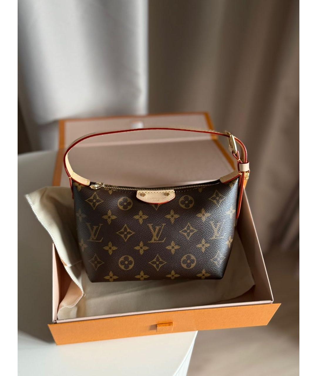LOUIS VUITTON Коричневая сумка с короткими ручками из канвы, фото 2