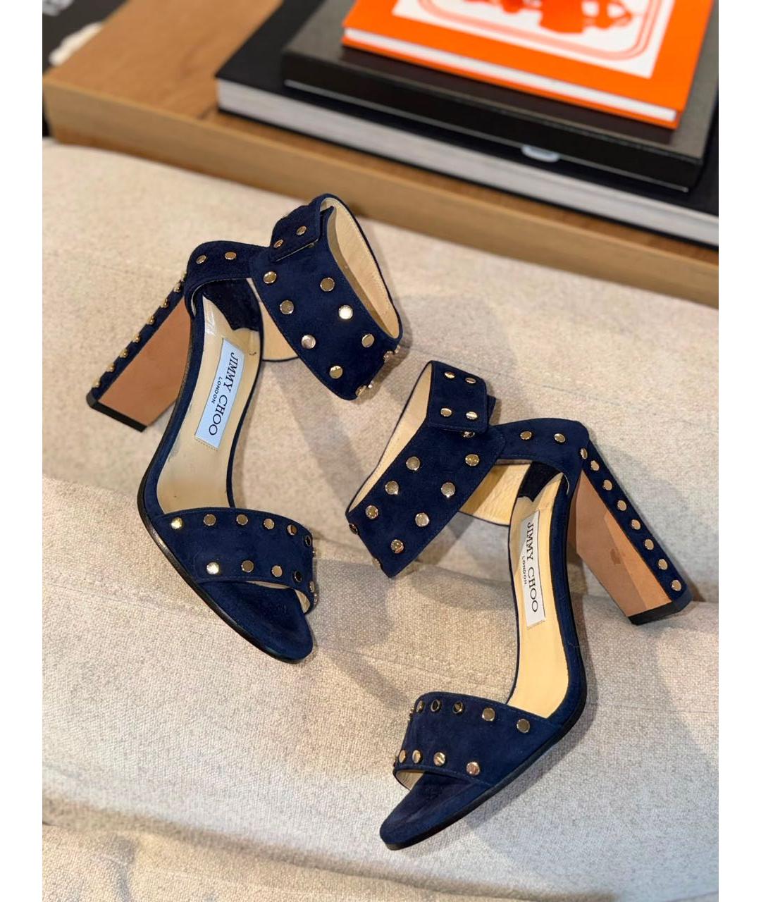 JIMMY CHOO Темно-синие замшевые босоножки, фото 2