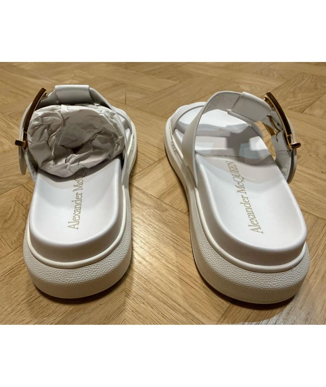 ALEXANDER MCQUEEN Белые кожаные шлепанцы, фото 4