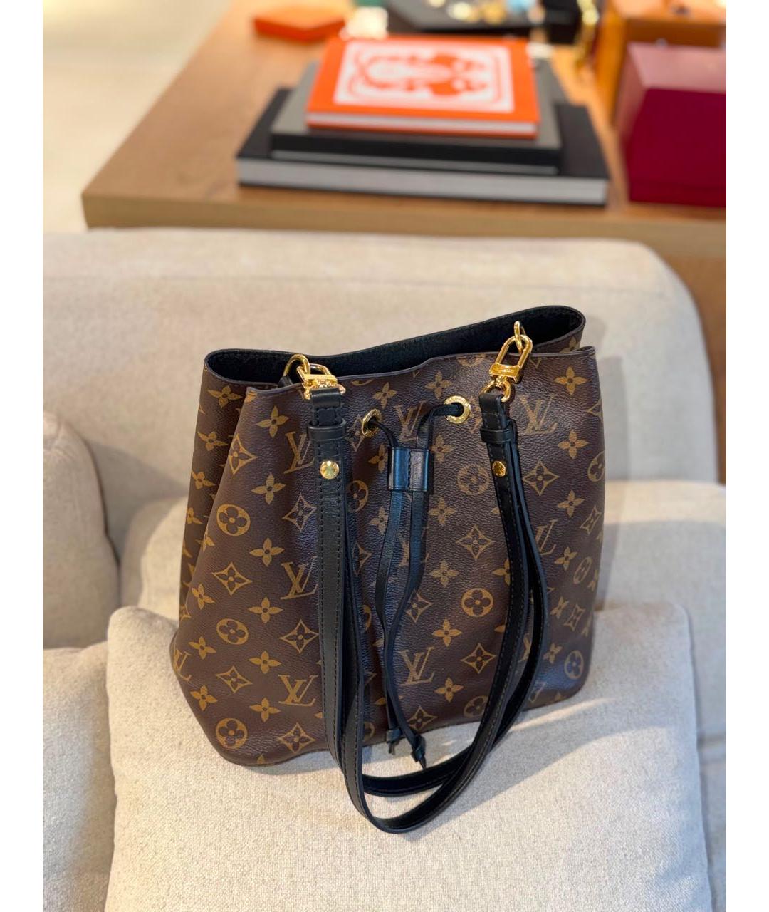 LOUIS VUITTON Коричневая сумка через плечо из канвы, фото 2