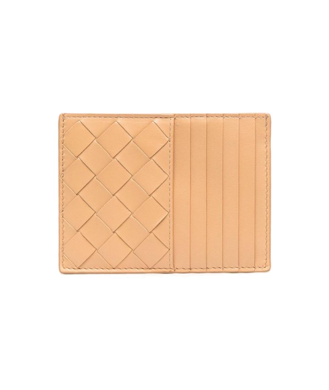BOTTEGA VENETA Бежевый кожаный кошелек, фото 1