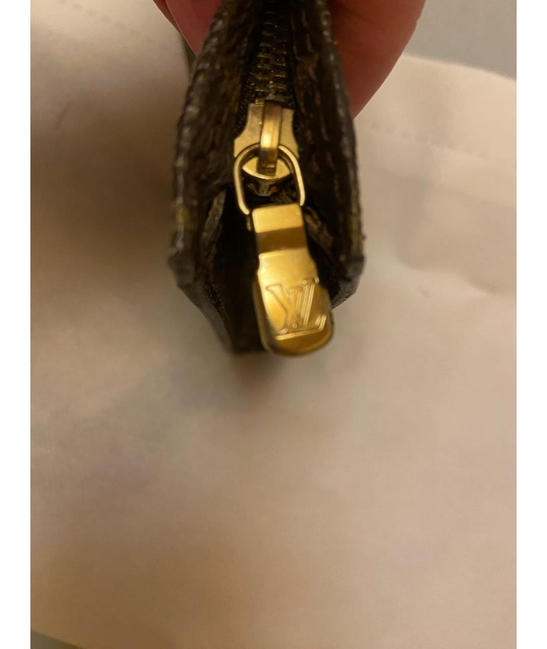 LOUIS VUITTON Коричневая косметичка из канвы, фото 5