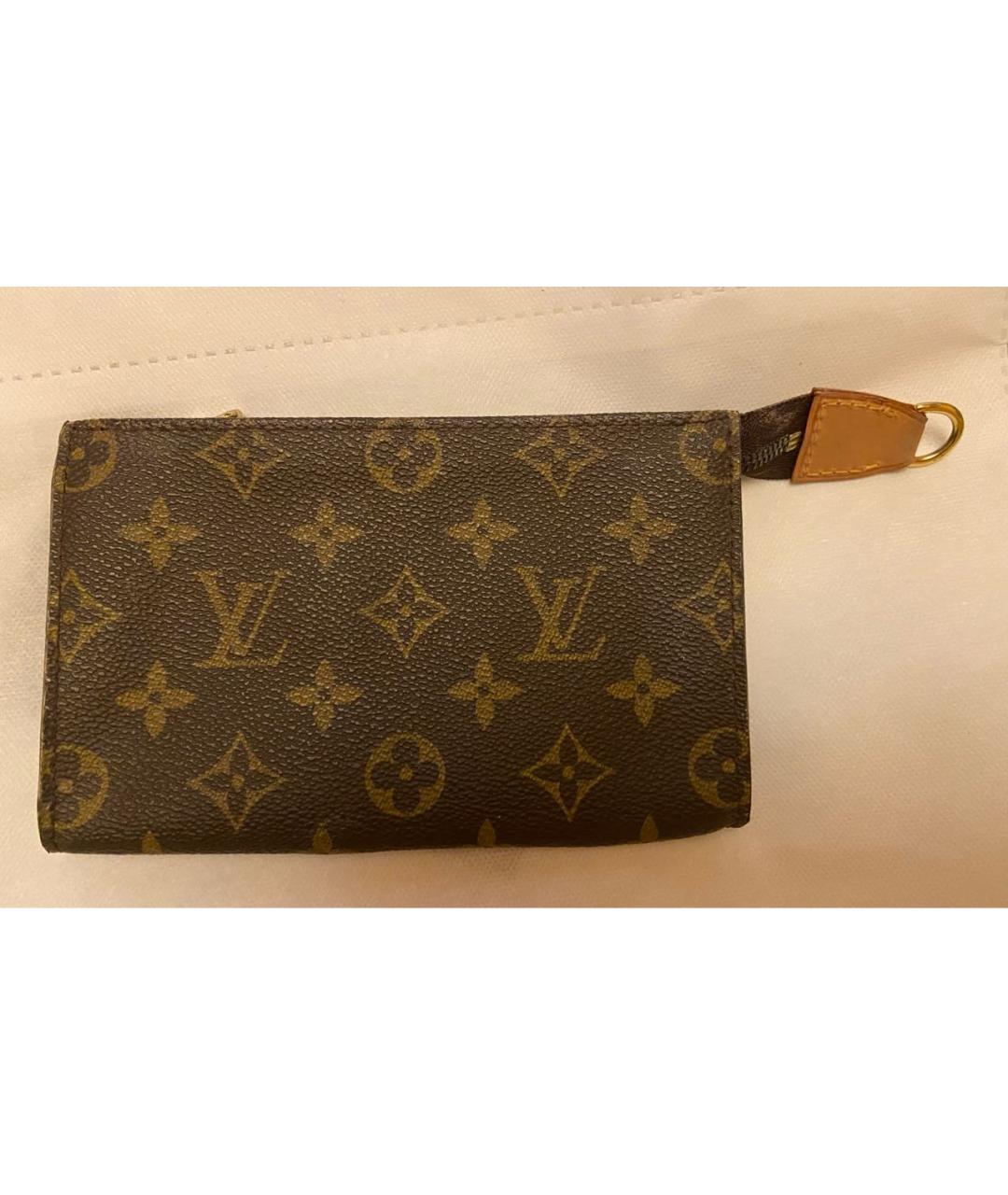 LOUIS VUITTON Коричневая косметичка из канвы, фото 4