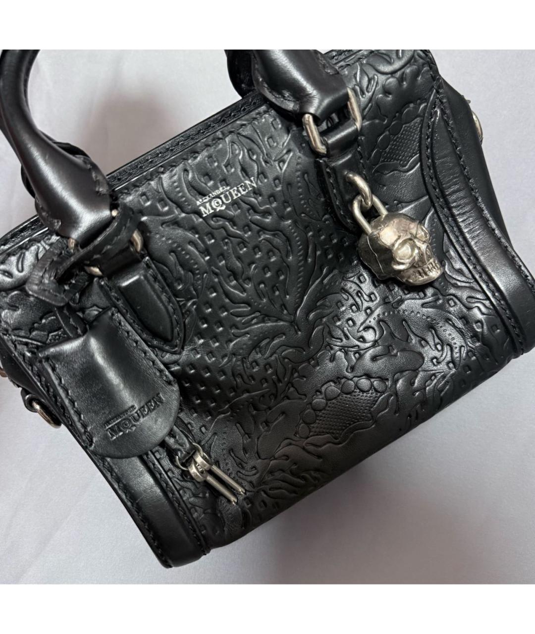 ALEXANDER MCQUEEN Черная кожаная сумка с короткими ручками, фото 6