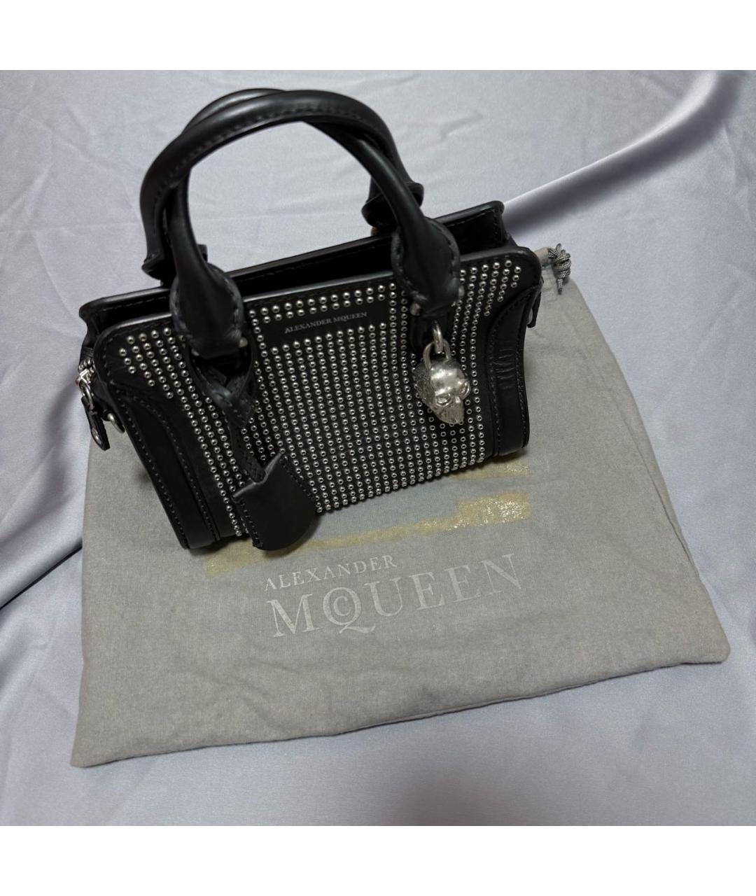 ALEXANDER MCQUEEN Черная кожаная сумка с короткими ручками, фото 2