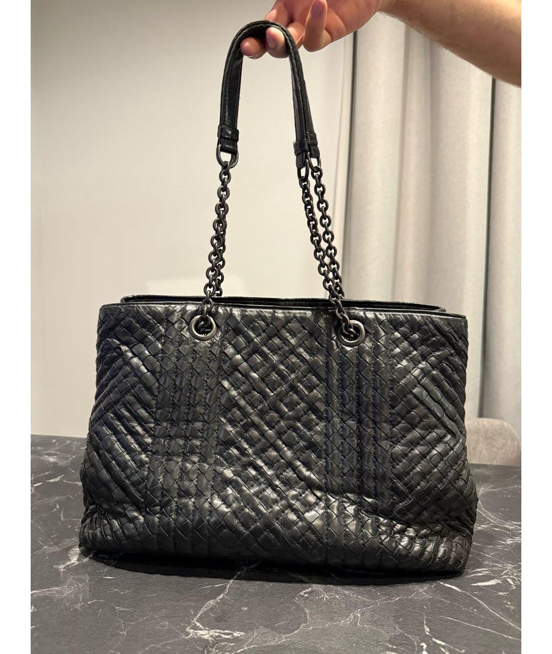 BOTTEGA VENETA Черная кожаная сумка с короткими ручками, фото 6