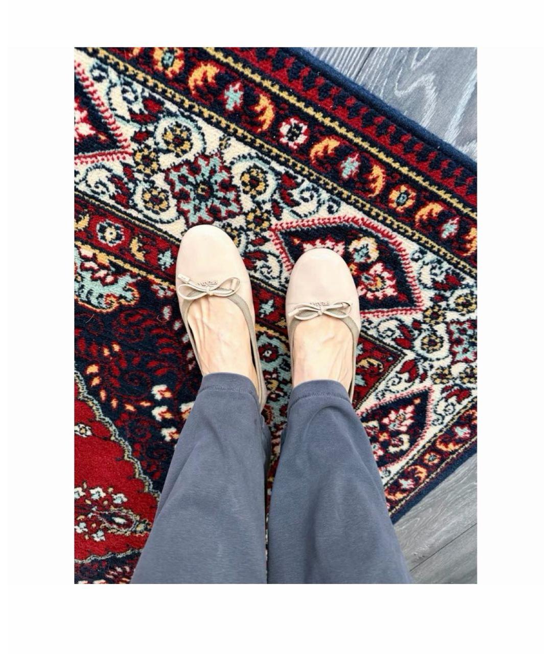 PRADA Розовые балетки из лакированной кожи, фото 8