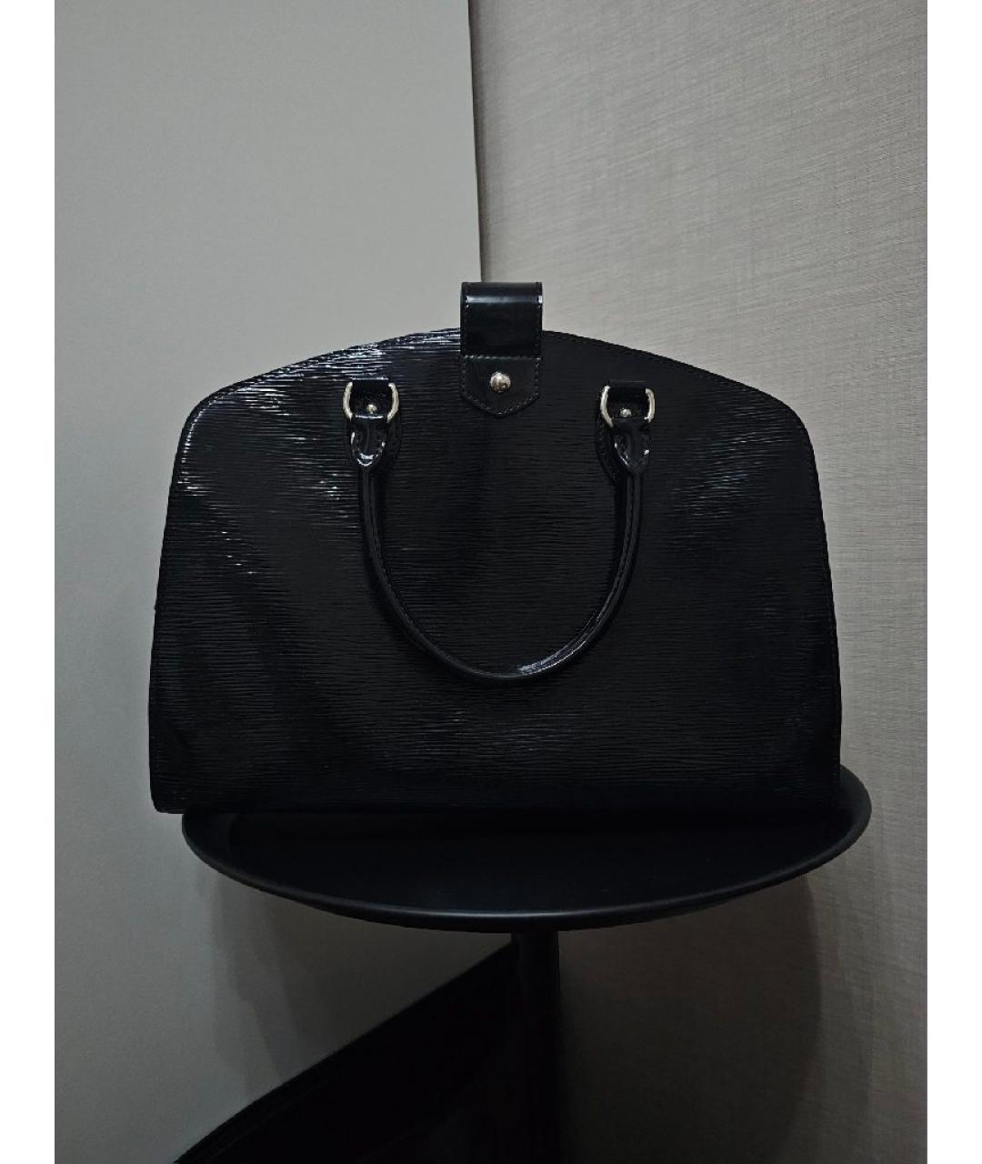 LOUIS VUITTON Черная кожаная сумка с короткими ручками, фото 3