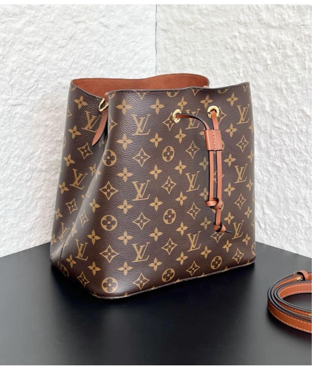 LOUIS VUITTON Коричневая сумка через плечо из канвы, фото 2
