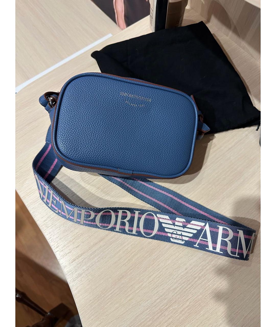 EMPORIO ARMANI Голубая сумка через плечо из искусственной кожи, фото 4