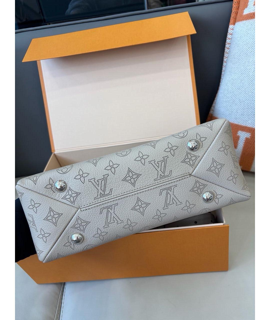LOUIS VUITTON Серая кожаная сумка через плечо, фото 4