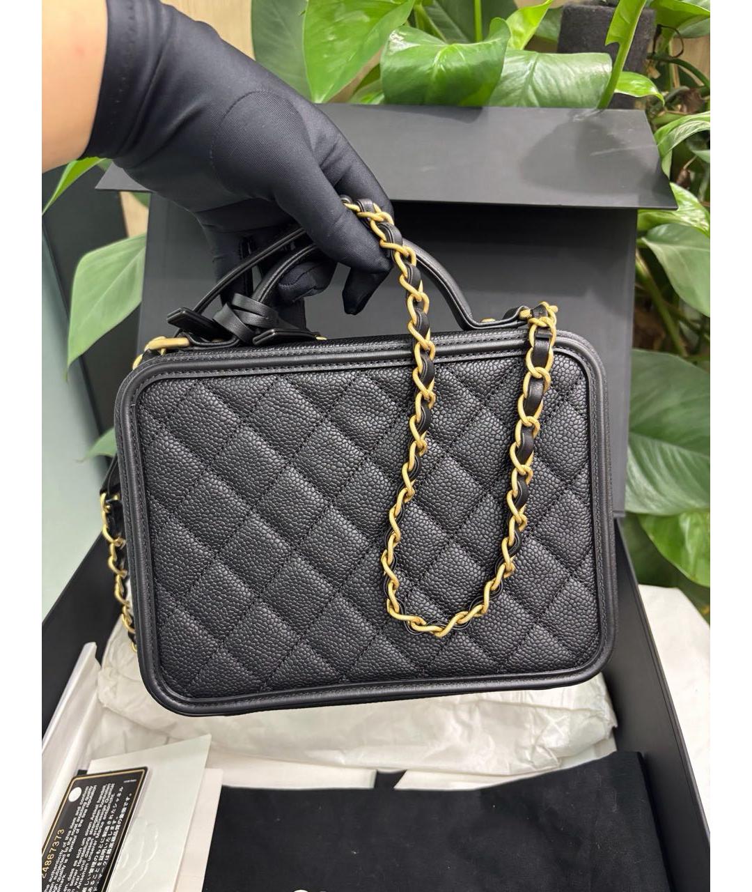 CHANEL Черная кожаная сумка через плечо, фото 4