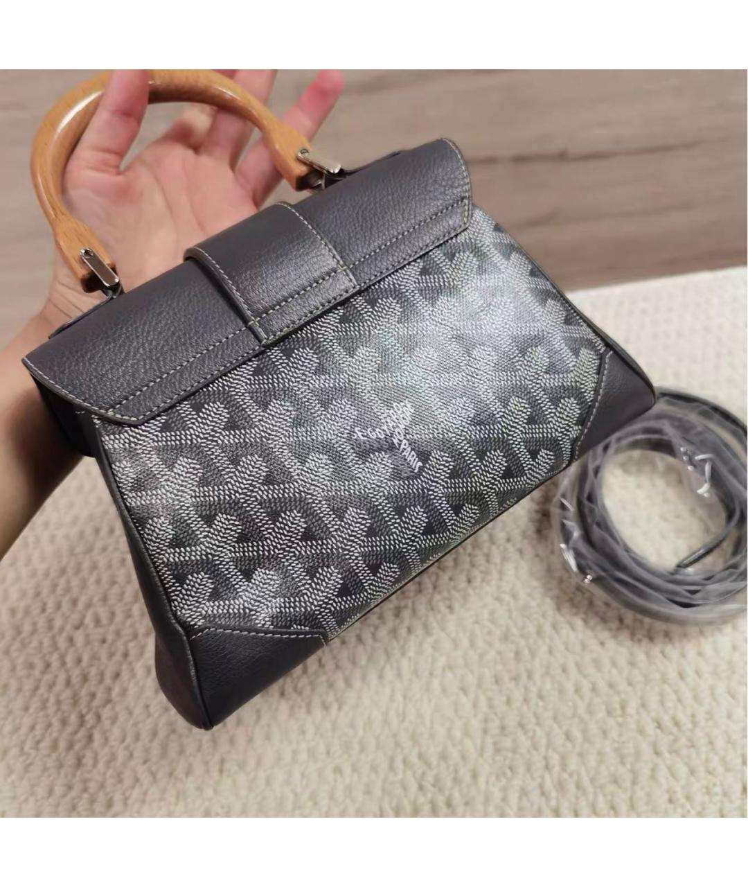 GOYARD Серая сумка с короткими ручками из канвы, фото 4