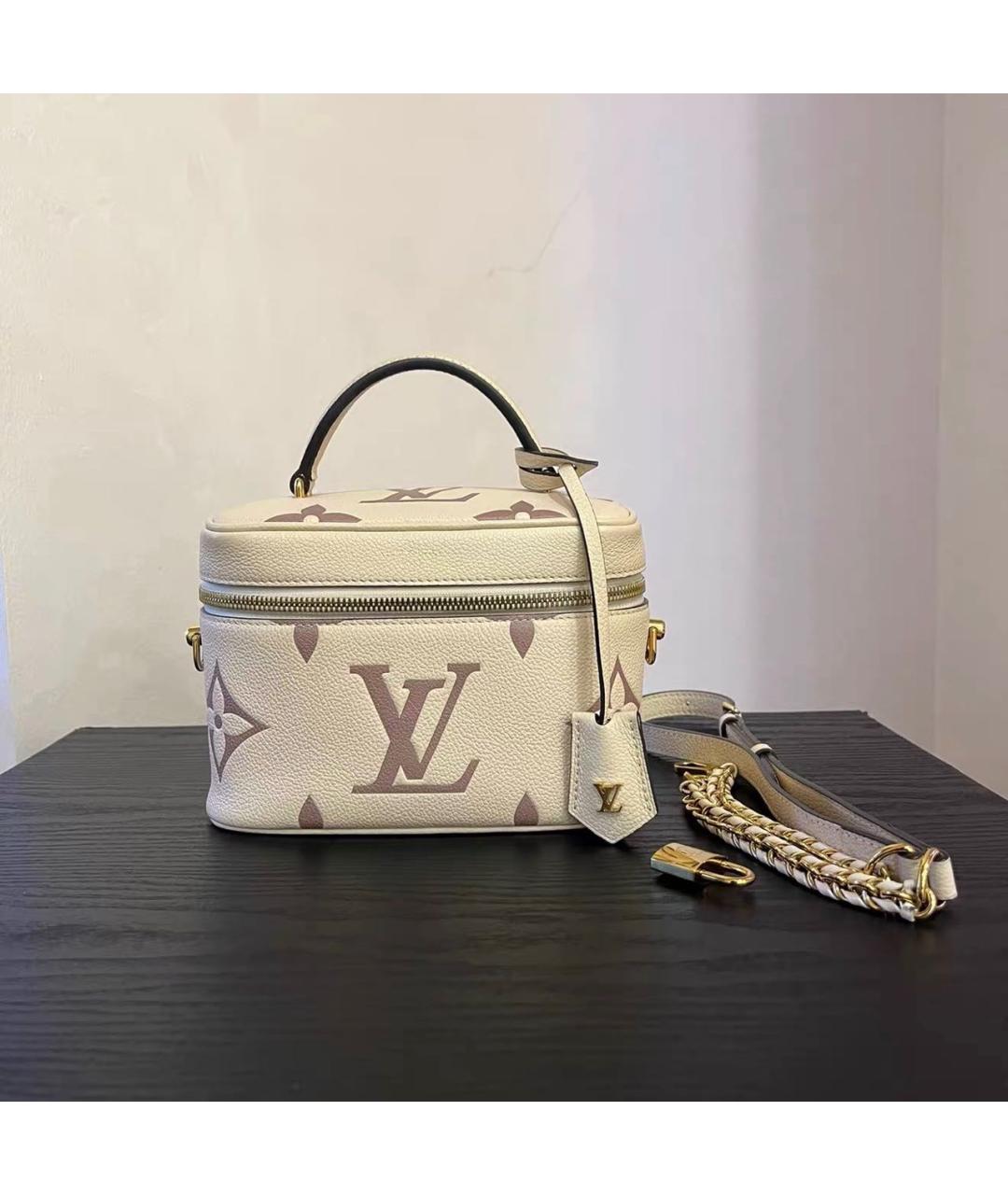 LOUIS VUITTON Бежевая кожаная сумка с короткими ручками, фото 2