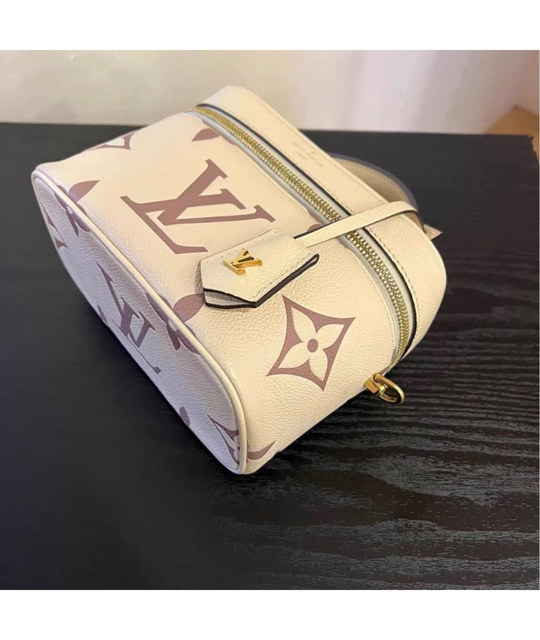 LOUIS VUITTON Бежевая кожаная сумка с короткими ручками, фото 6