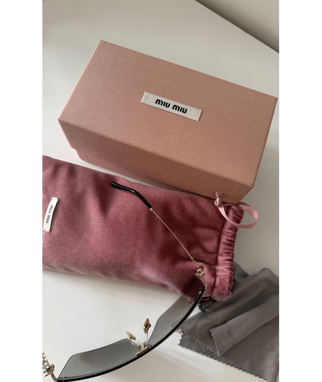 MIU MIU Серые пластиковые солнцезащитные очки, фото 4