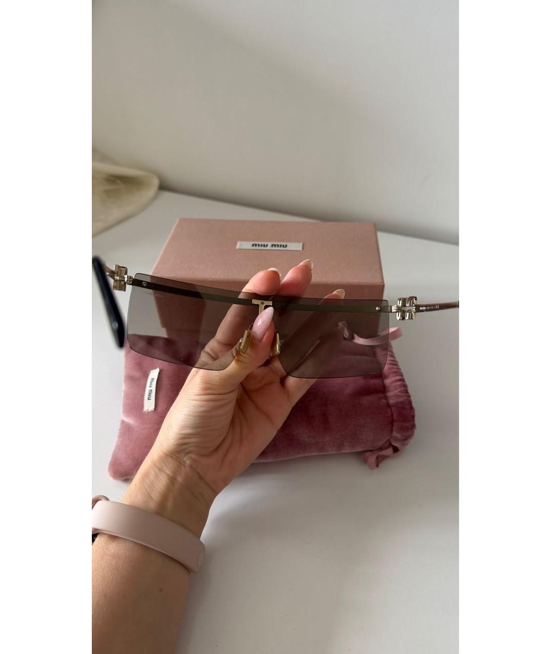 MIU MIU Серые пластиковые солнцезащитные очки, фото 7
