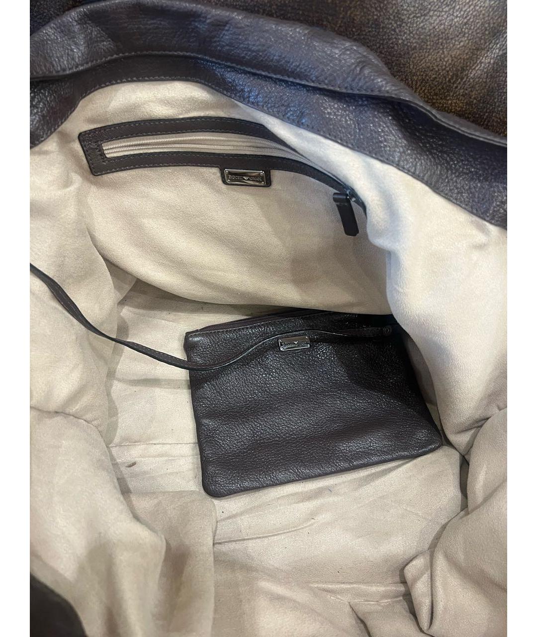 EMPORIO ARMANI Коричневая кожаная сумка с короткими ручками, фото 4