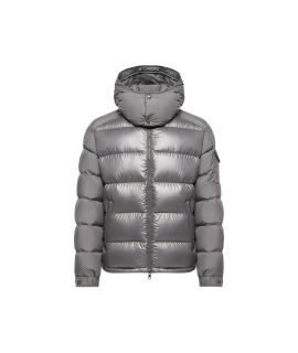 MONCLER Пуховик