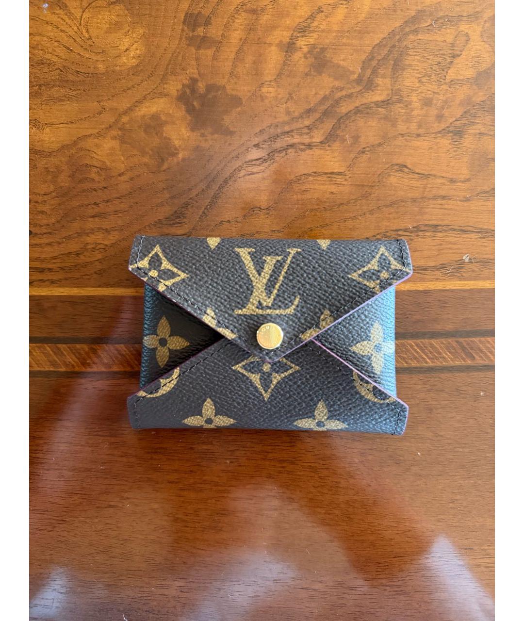 LOUIS VUITTON Коричневый кардхолдер, фото 6