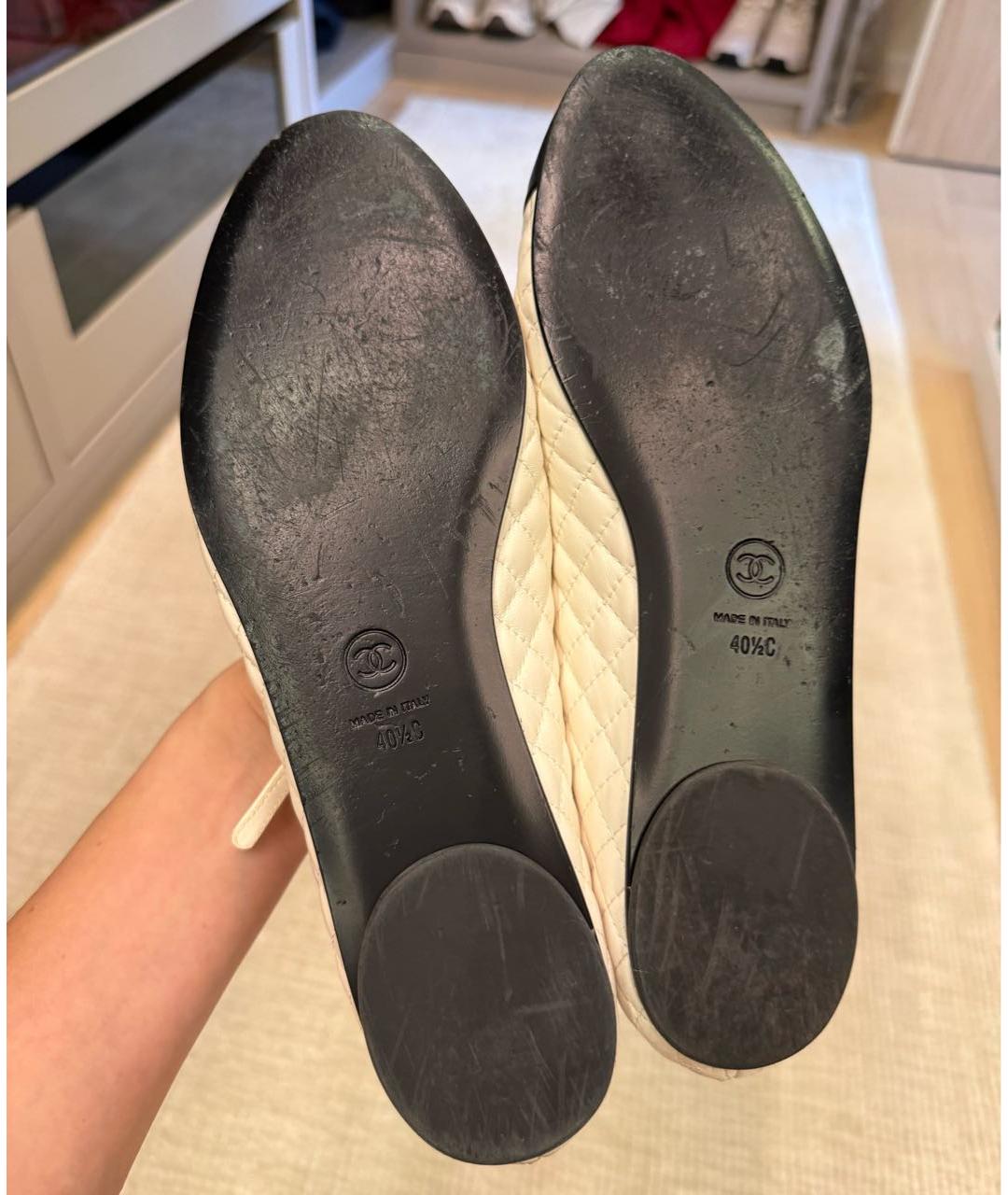 CHANEL Белые кожаные балетки, фото 5
