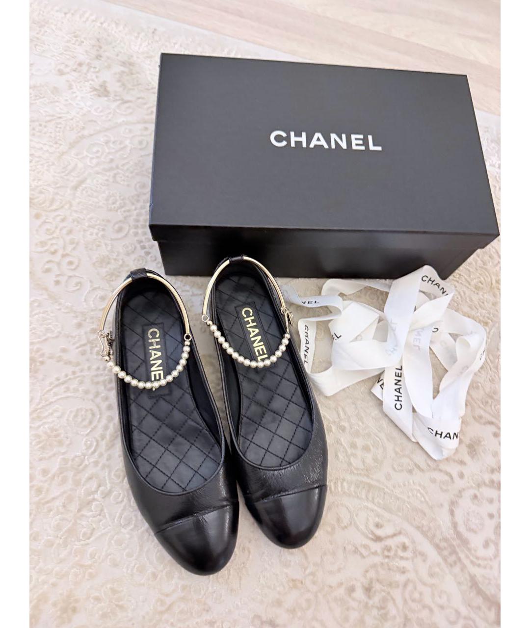 CHANEL Черные кожаные балетки, фото 2