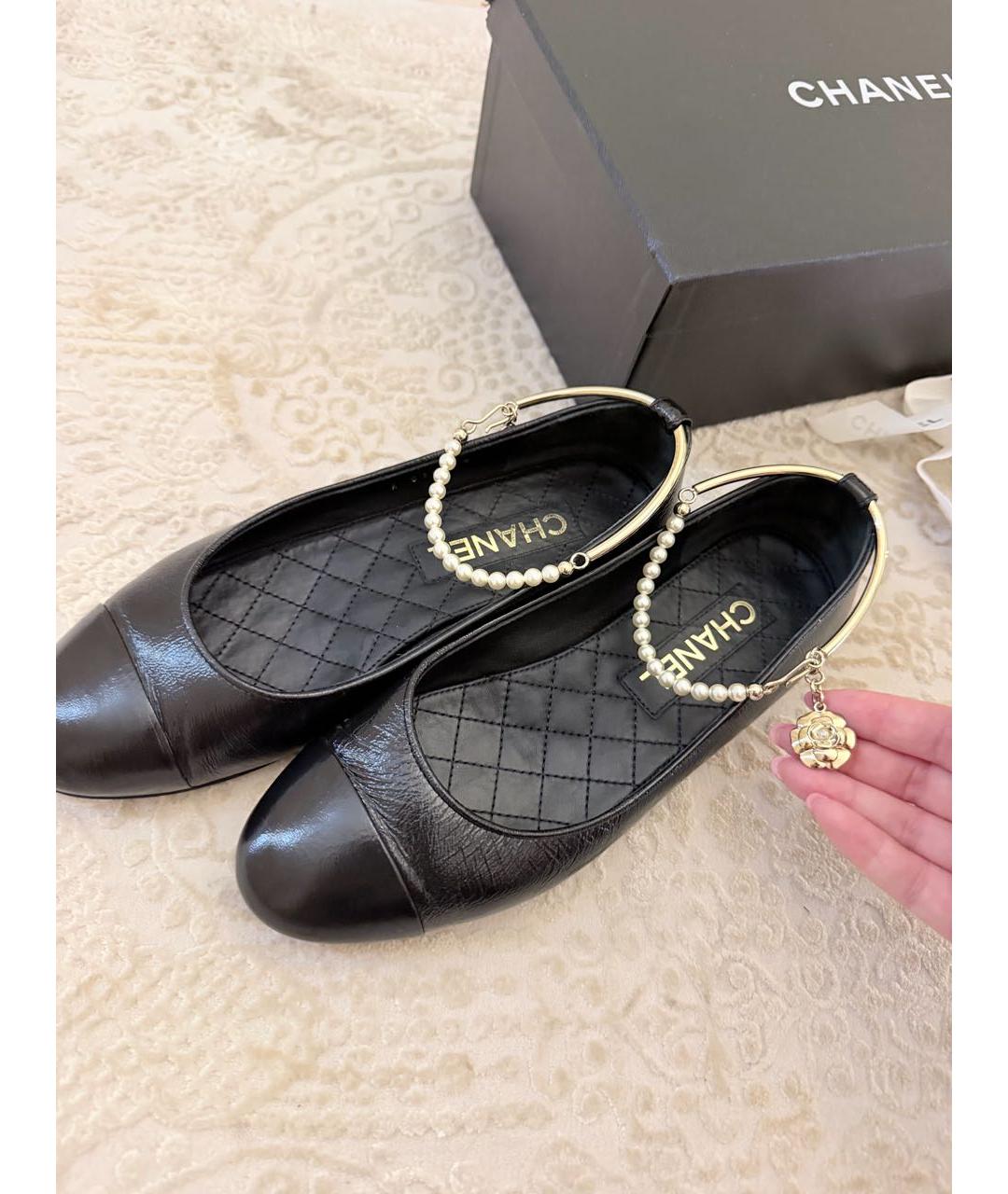 CHANEL Черные кожаные балетки, фото 3