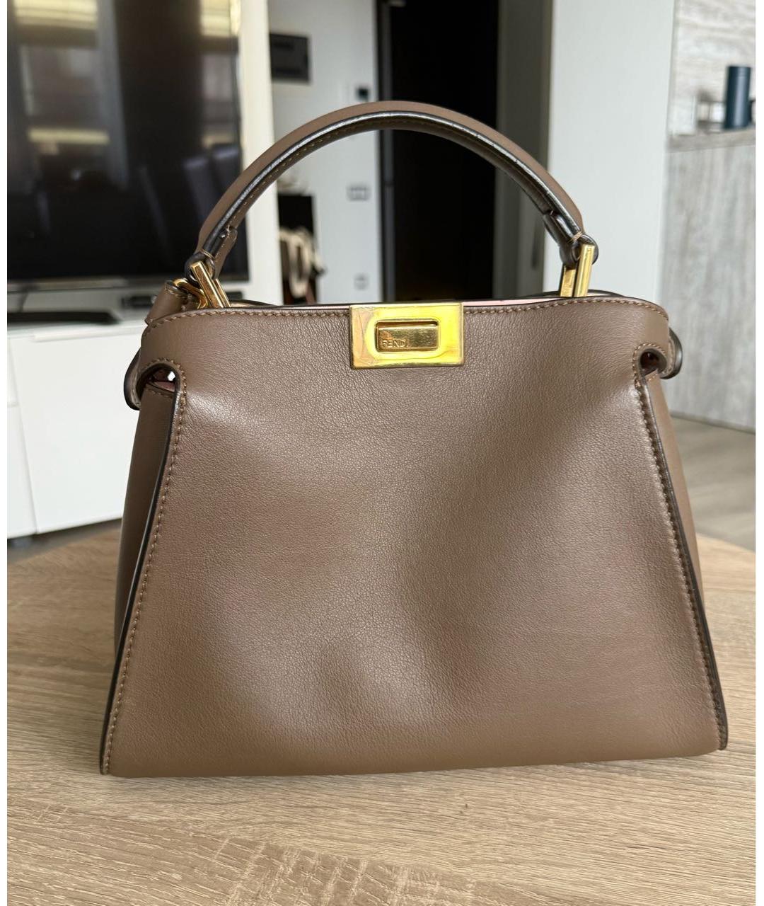 FENDI Коричневая кожаная сумка с короткими ручками, фото 7