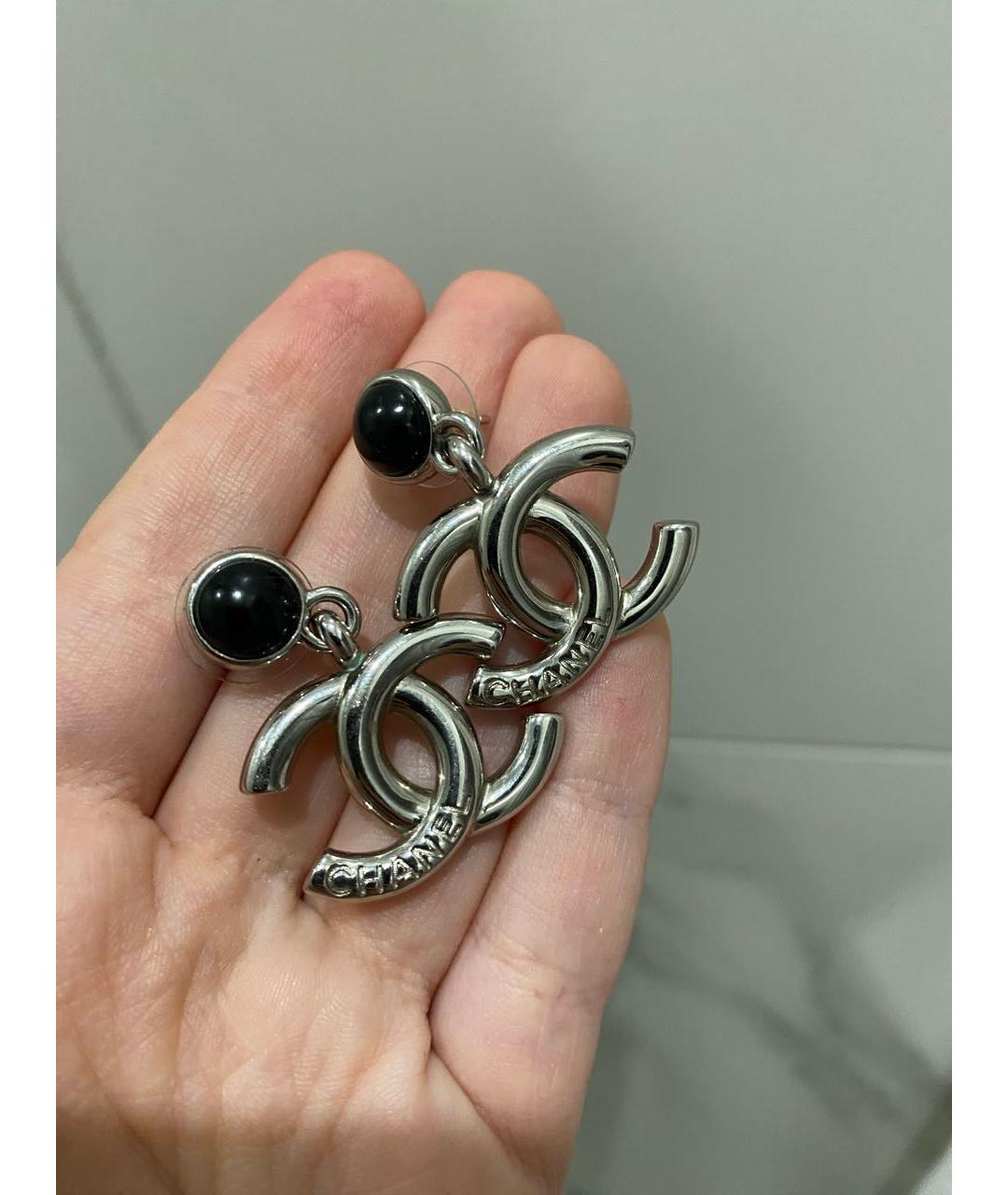 CHANEL Серебряные металлические серьги, фото 2