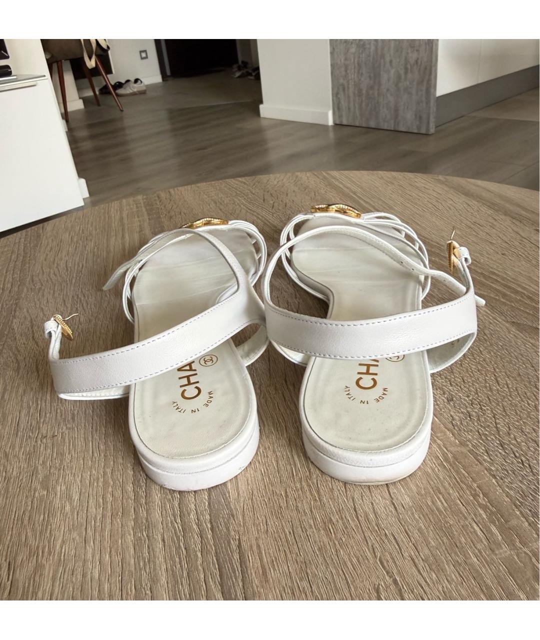 CHANEL Белые кожаные босоножки, фото 4