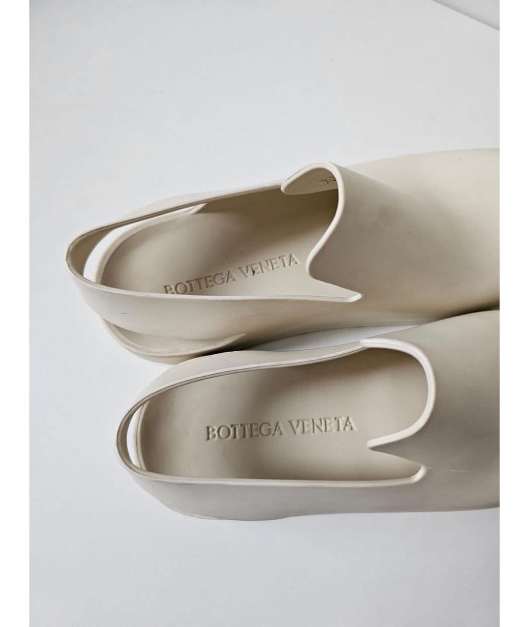 BOTTEGA VENETA Белые мюли, фото 4