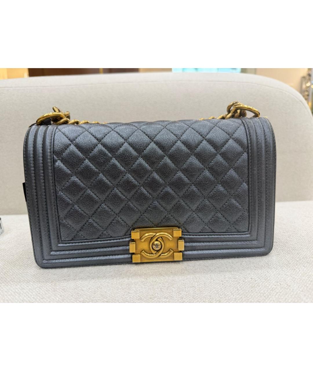 CHANEL Антрацитовая кожаная сумка через плечо, фото 5