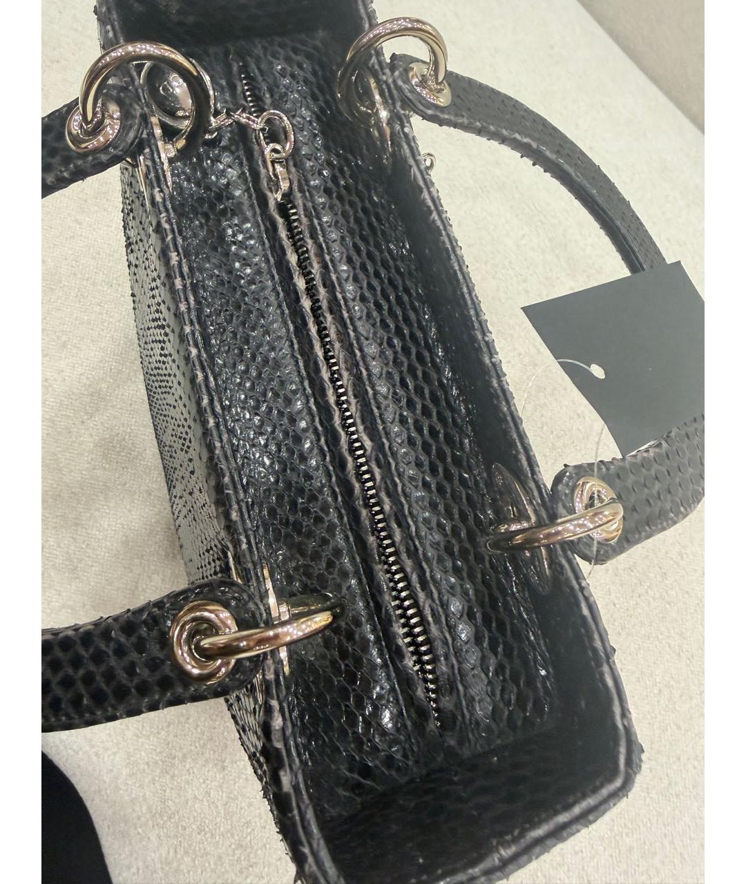 CHRISTIAN DIOR Черная сумка с короткими ручками из кожи крокодила, фото 4